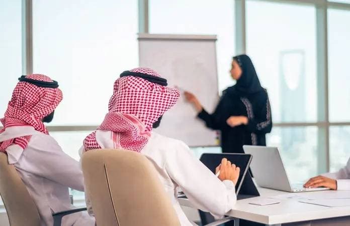 الدراسة تستهدف تطوير ممارسات جودة الحياة الوظيفية.