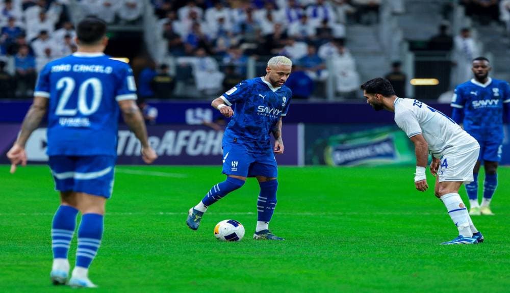 قال كالفيس مستشار نادي سانتوس، إنه لا توجد مفاوضات مع نيمار. "نادي الهلال"