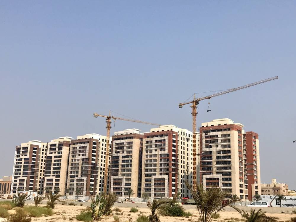 زحف بطيء للأبراج السكنية والسياحية نحو المنطقة الشرقية في السعودية