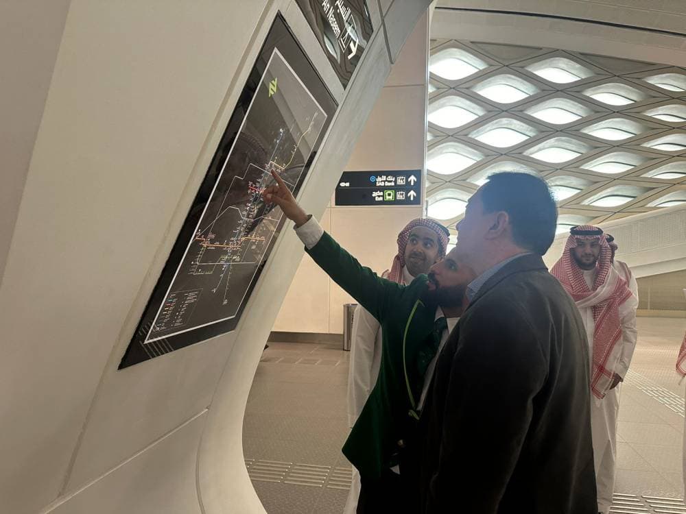 السفير الصيني لـ "الاقتصادية": شركاتنا تخطط للمنافسة على المسار السابع لقطار الرياض