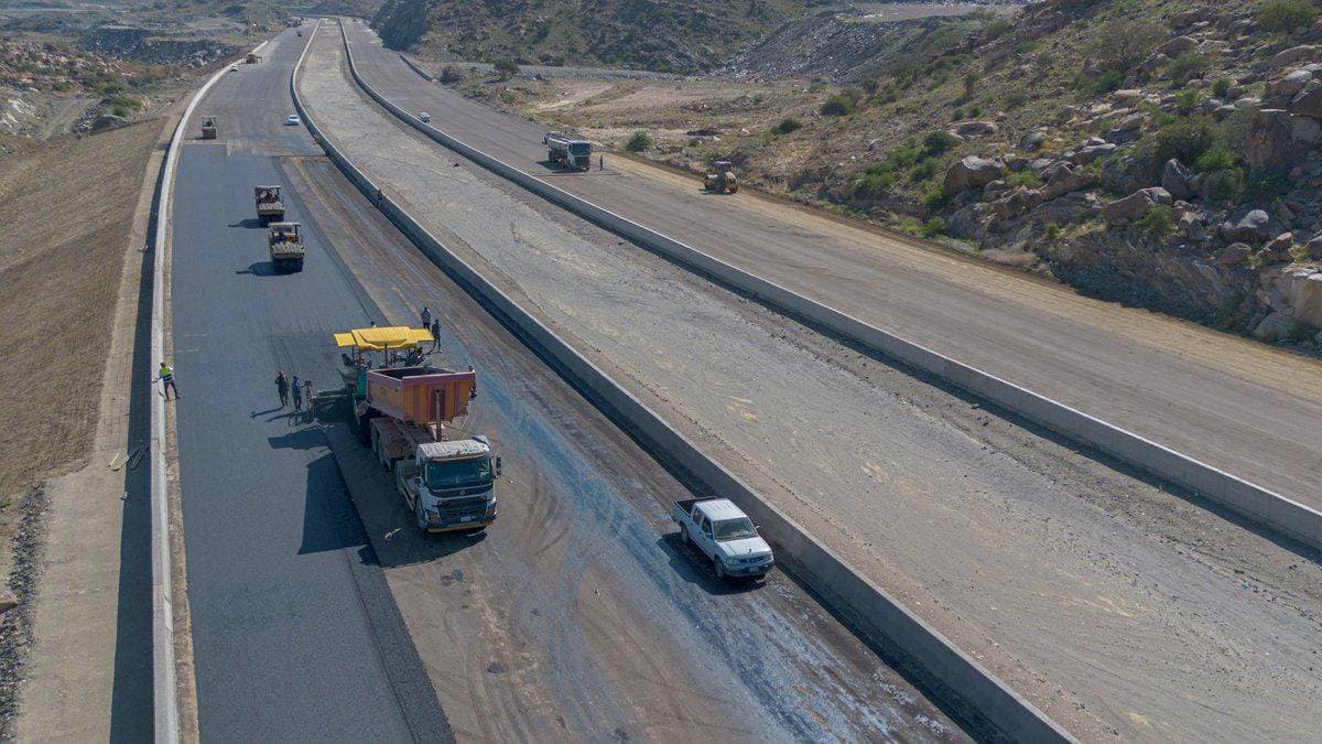 تنفيذ 38 مشروعا تنمويا وتطويريا في الطائف خلال 2025