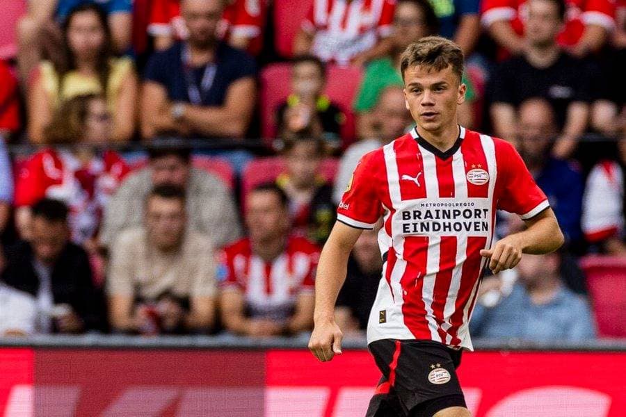 آيندهوفن يوافق على بيع ماتيو دامس للأهلي مقابل 10 ملايين يورو