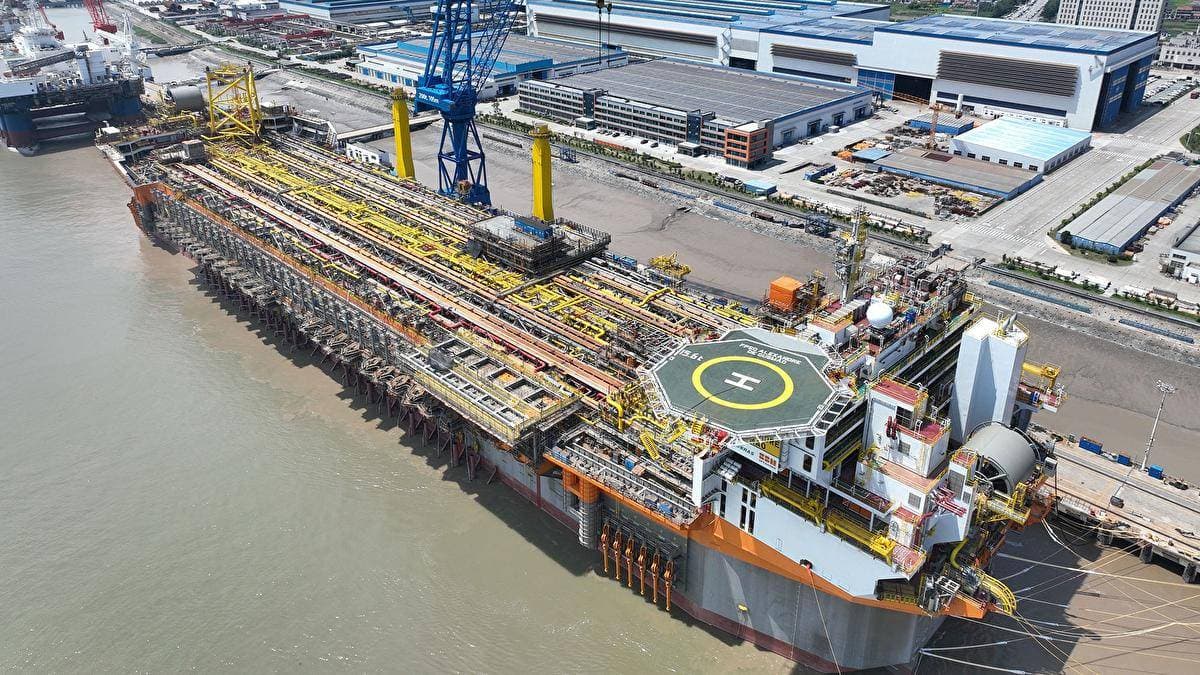 الصين تكمل بناء أول سفينة لإنتاج النفط عبر التقاط الكربون بطاقة 120 ألف برميل يوميا