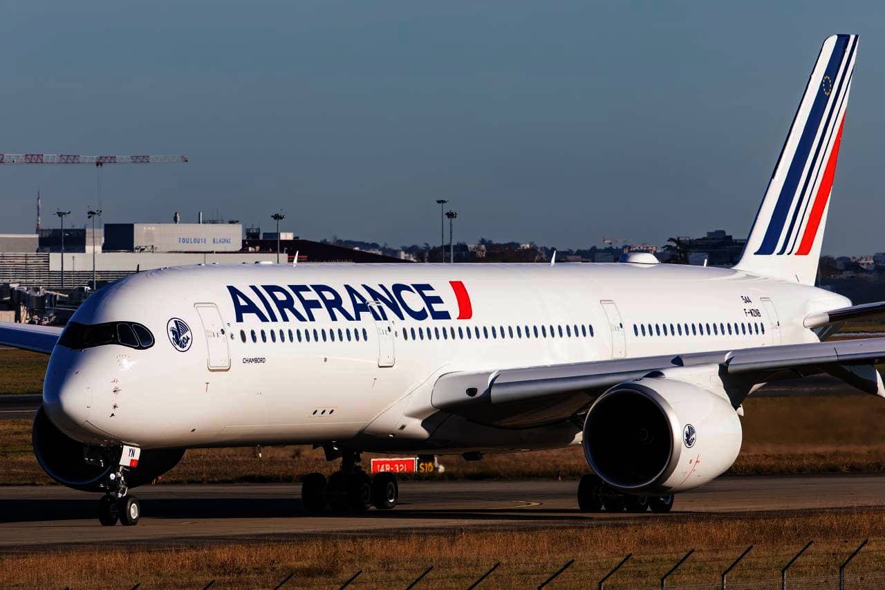 «الفرنسية» تعتزم تسيير 3 رحلات أسبوعيا بين الرياض وباريس في مايو