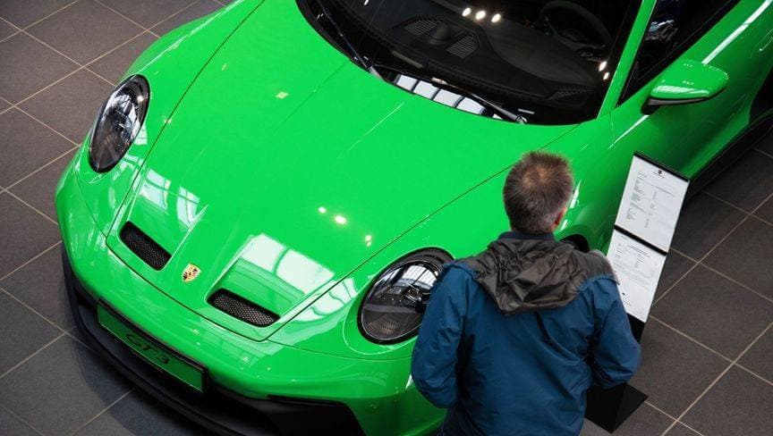 «بورشه» و«مرسيدس» تواجهان خسارة 3.7 مليار دولار بسبب رسوم ترمب