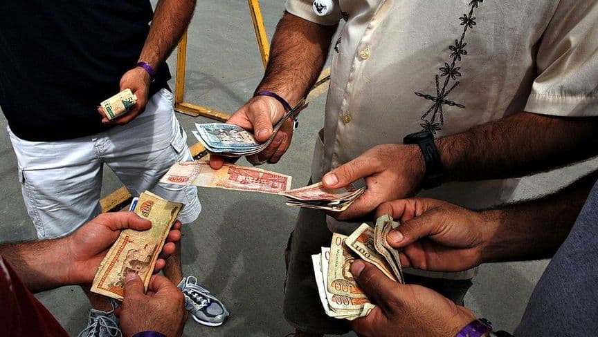 هرباً من المخاطر .. مستثمرون يتحولون إلى أسواق معزولة عن الاقتصاد العالمي