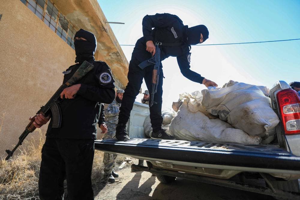 الفرقة الرابعة بقيادة ماهر الأسد .. إمبراطورية نهبت اقتصاد سورية