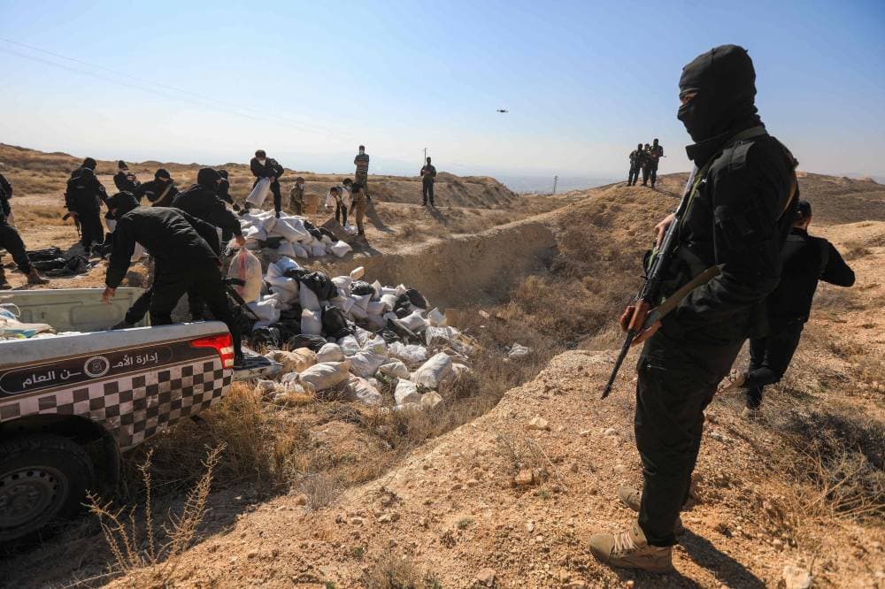 الفرقة الرابعة بقيادة ماهر الأسد .. إمبراطورية نهبت اقتصاد سورية