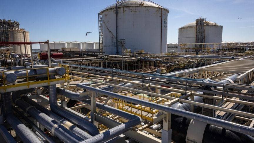 سوق الغاز في أوروبا تواجه وضعا استثنائيا مع استنزاف المخزون شتاء