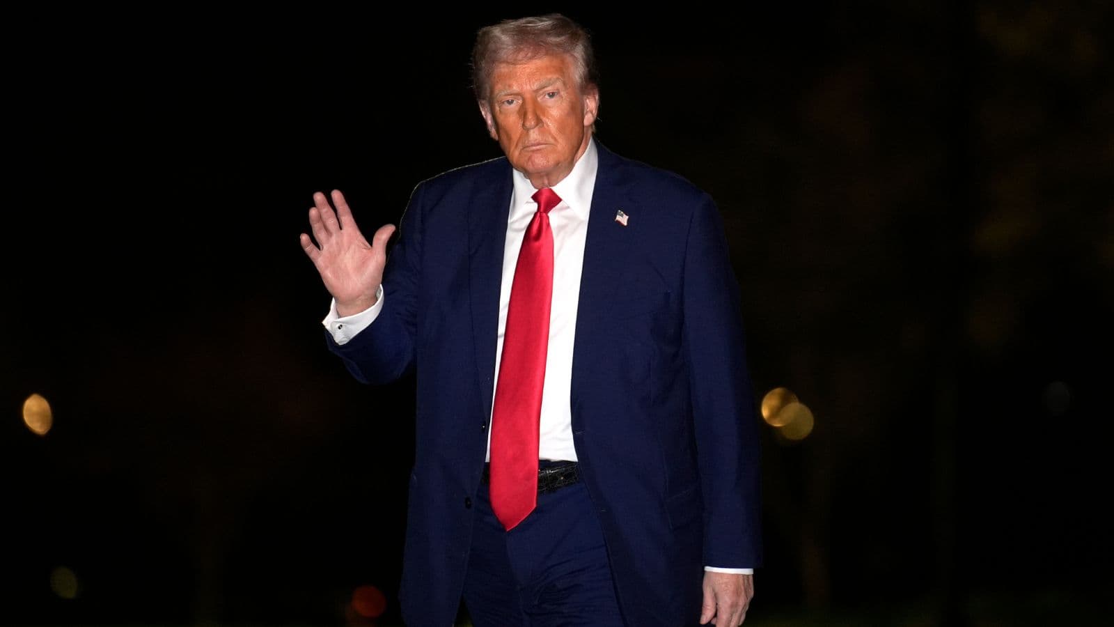 "أكسيوس": ترمب يخطط لزيارة السعودية منتصف مايو