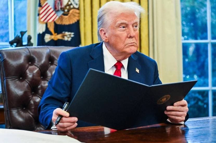 «يوم التحرير» محط أنظار المستثمرين .. ترمب يحفز هجرة الأصول الخطرة إلى الملاذات الآمنة