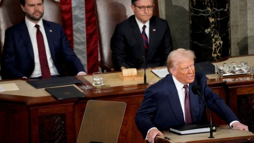 ترمب يدعو لوقف برنامج دعم الرقائق بقيمة 52 مليار دولار