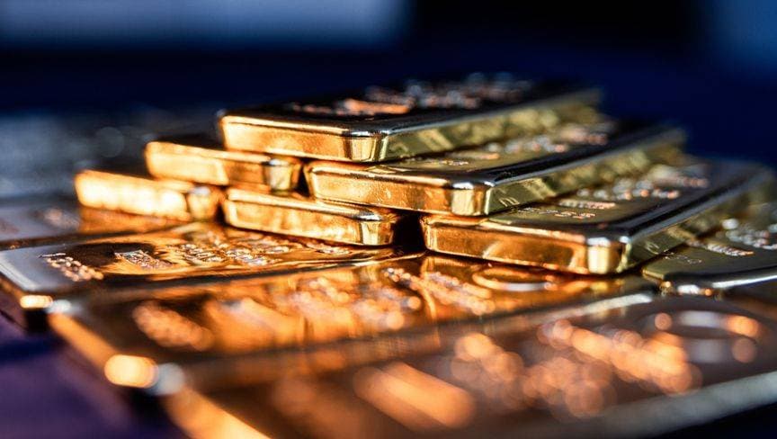 أسعار الفضة تواصل الصعود مع تراجع الدولار ومخاوف الحرب التجارية