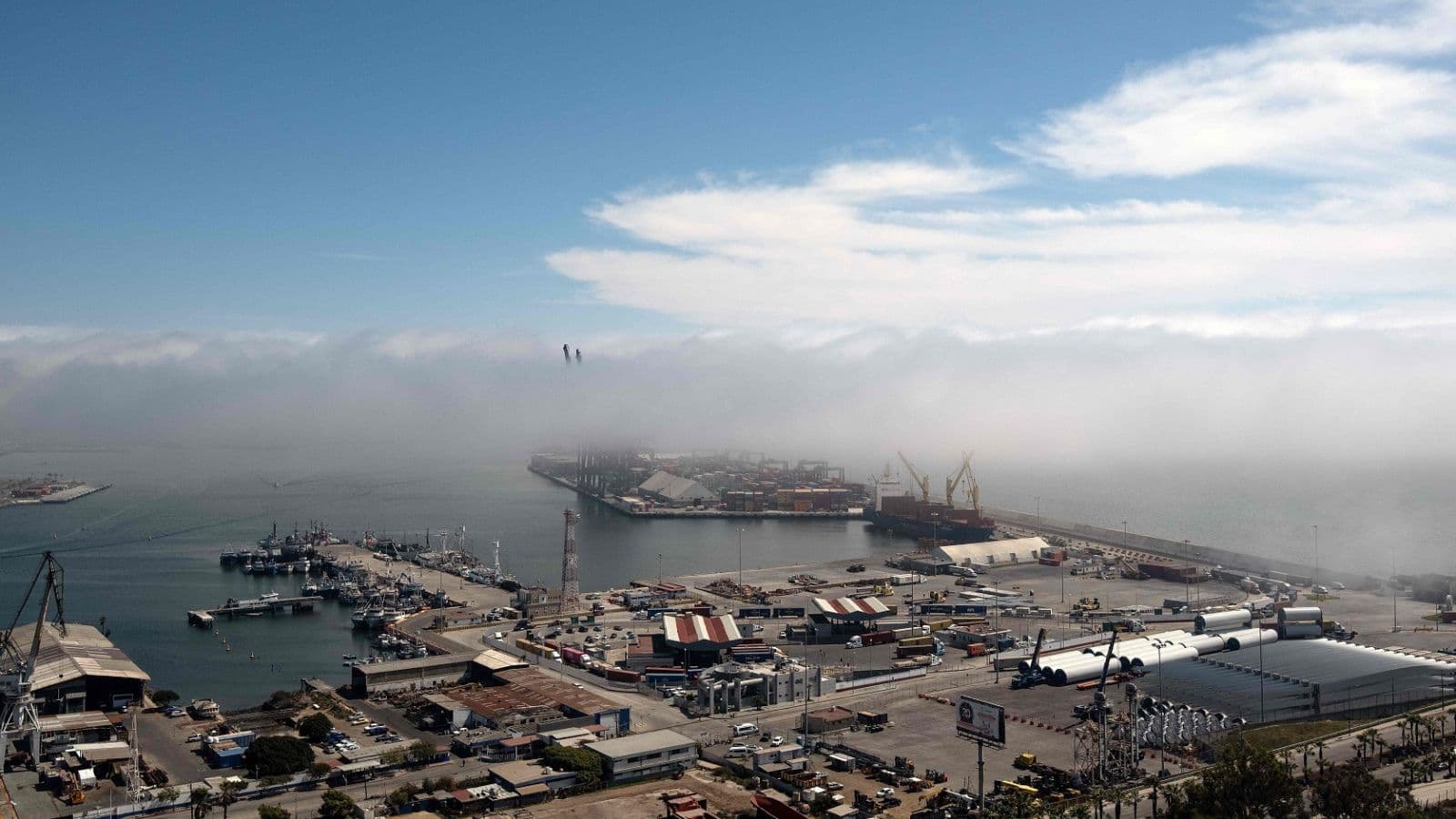 فريق ترمب التجاري يسعى لإبرام 90 اتفاقا خلال 90 يوما .. وخبراء يشككون