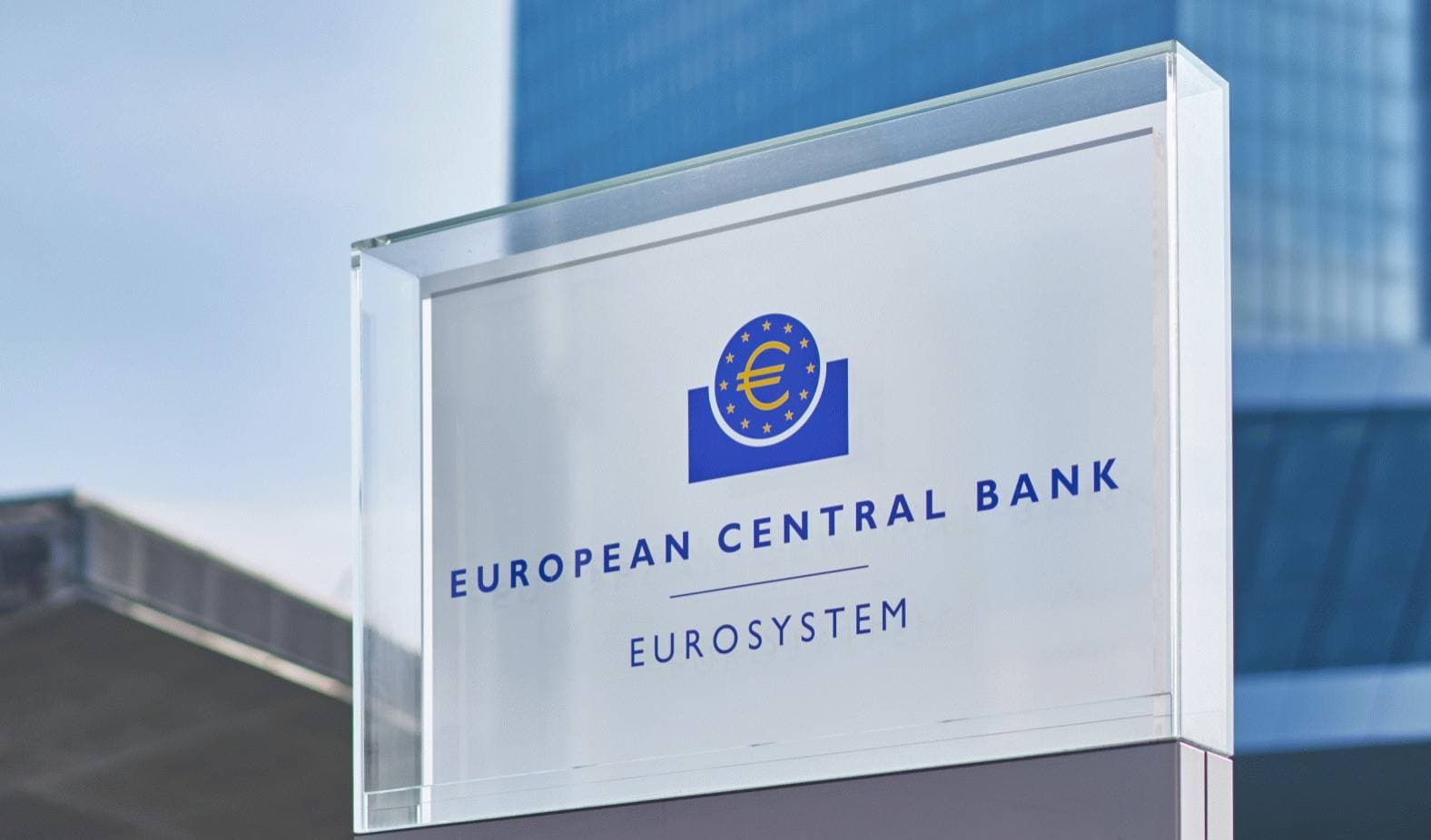 "المركزي الأوروبي" يخفض الفائدة للمرة السابعة وسط قلق من الحرب التجارية