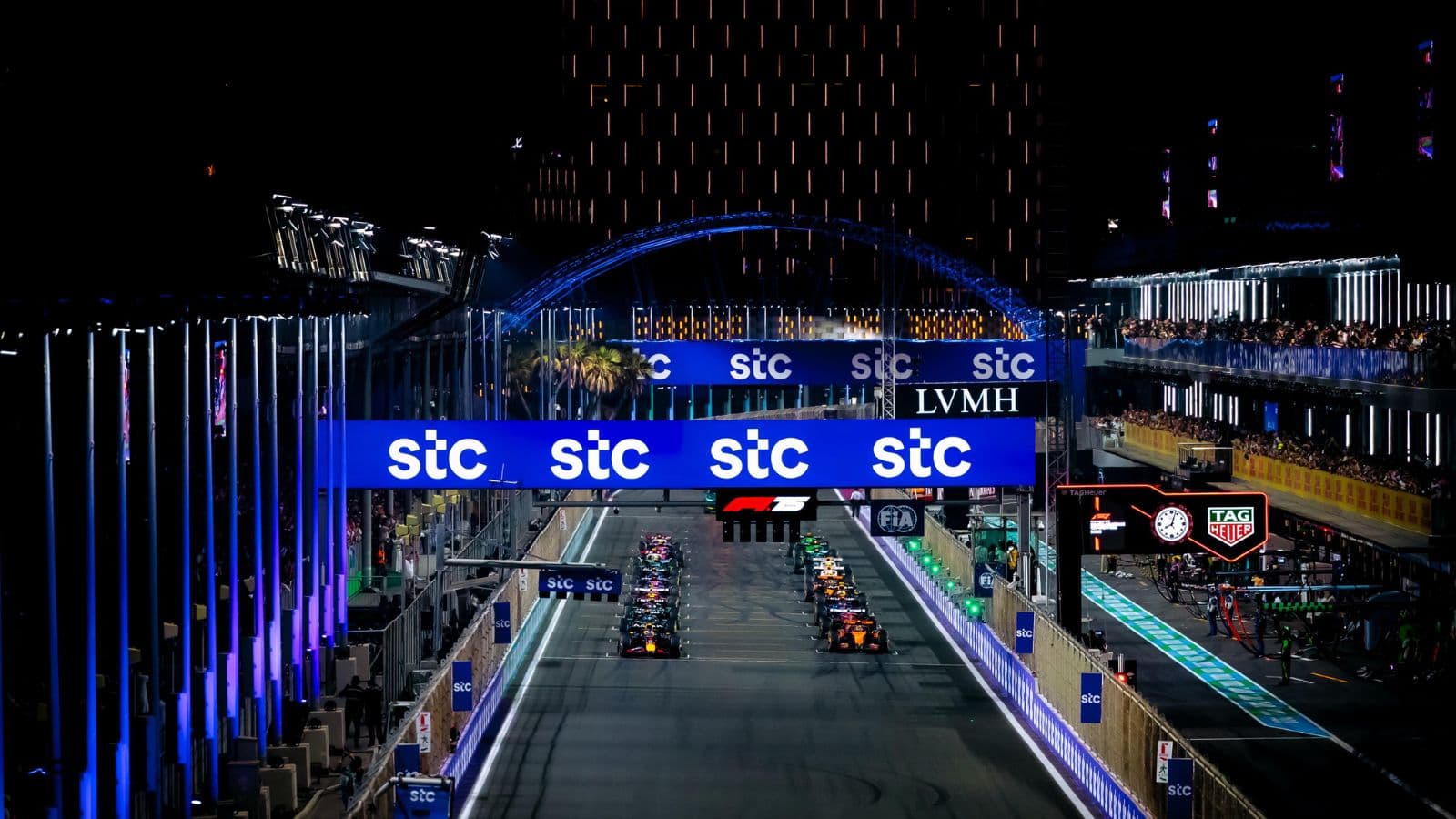 الأسترالي أوسكار بياستري يفوز بجائزة السعودية الكبرى stc للفورمولا 1 