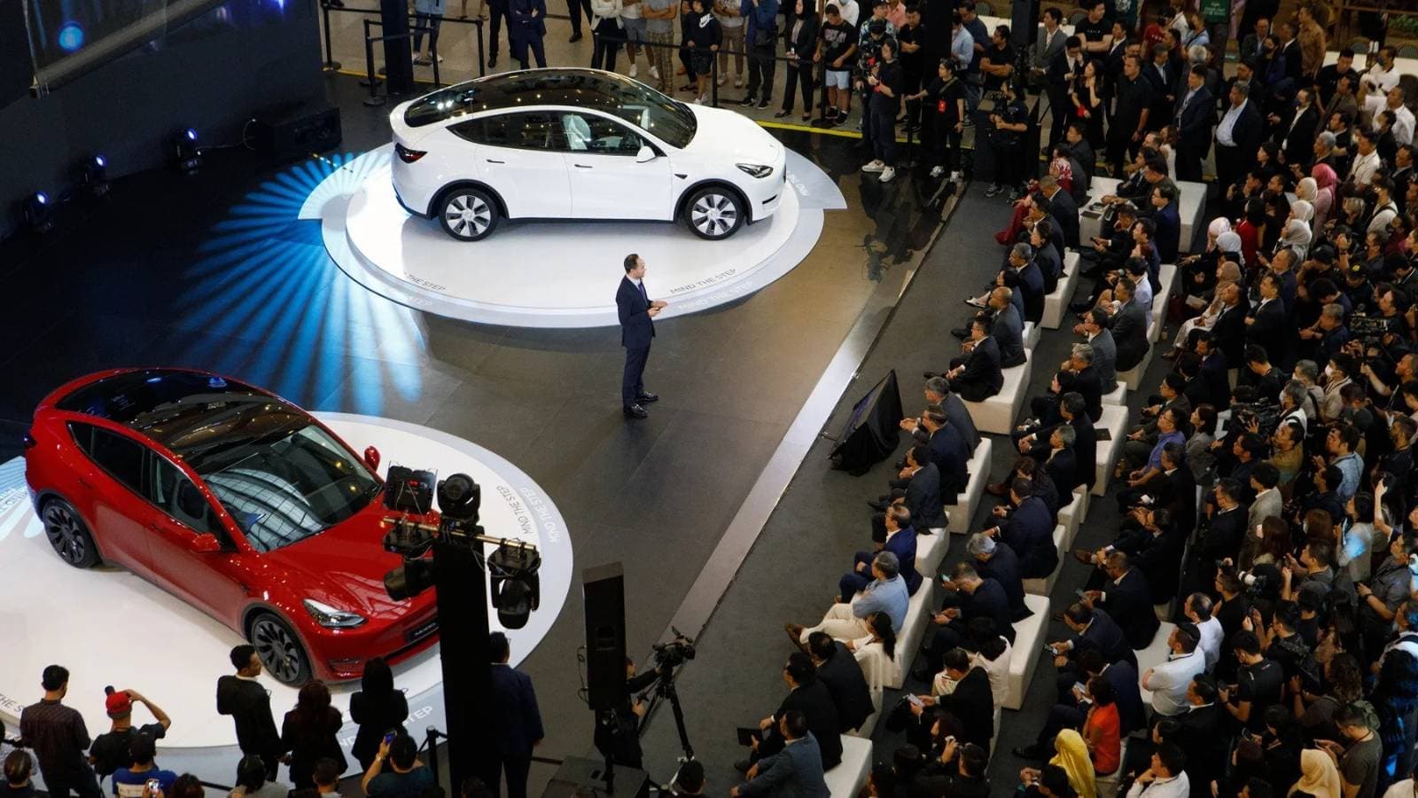 تراجع سهم تسلا بنسبة 3.5% قبل افتتاح السوق بعد تأجيل إطلاق "Model Y"