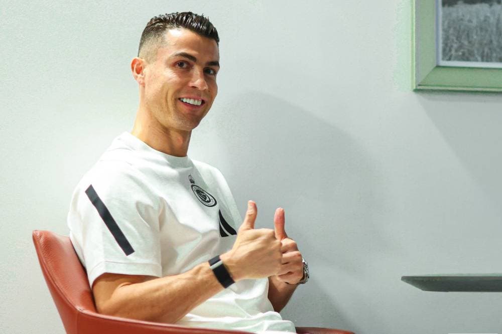 رونالدو ثالث أعلى الرياضيين أجرا على مر العصور بـ 1.8 مليار دولار وجوردون في الصدارة