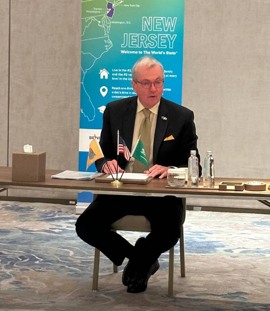 جماهير كأس العالم في حي مشيرب بالدوحة