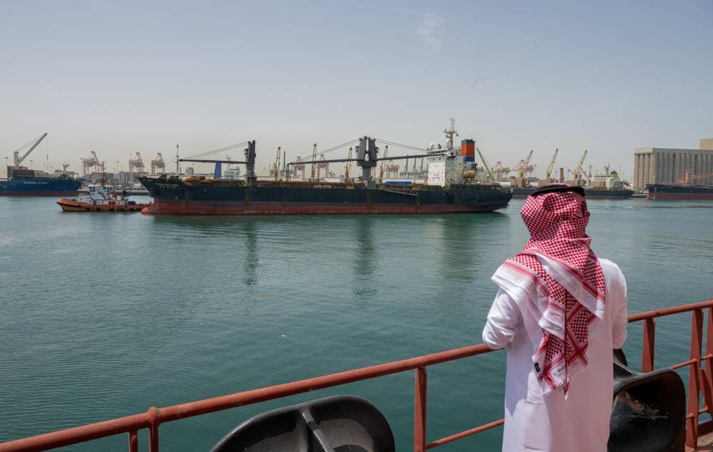 اتفاقية لإنشاء منطقة لوجستية بميناء الدمام باستثمار 200 مليون ريال