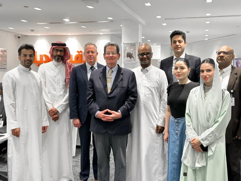 كين فيشر الملياردير والمستثمر العالمي يزور "الاقتصادية"