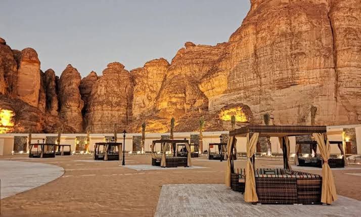 نمو تراخيص مرافق الضيافة السياحية السعودية 89% خلال 2024