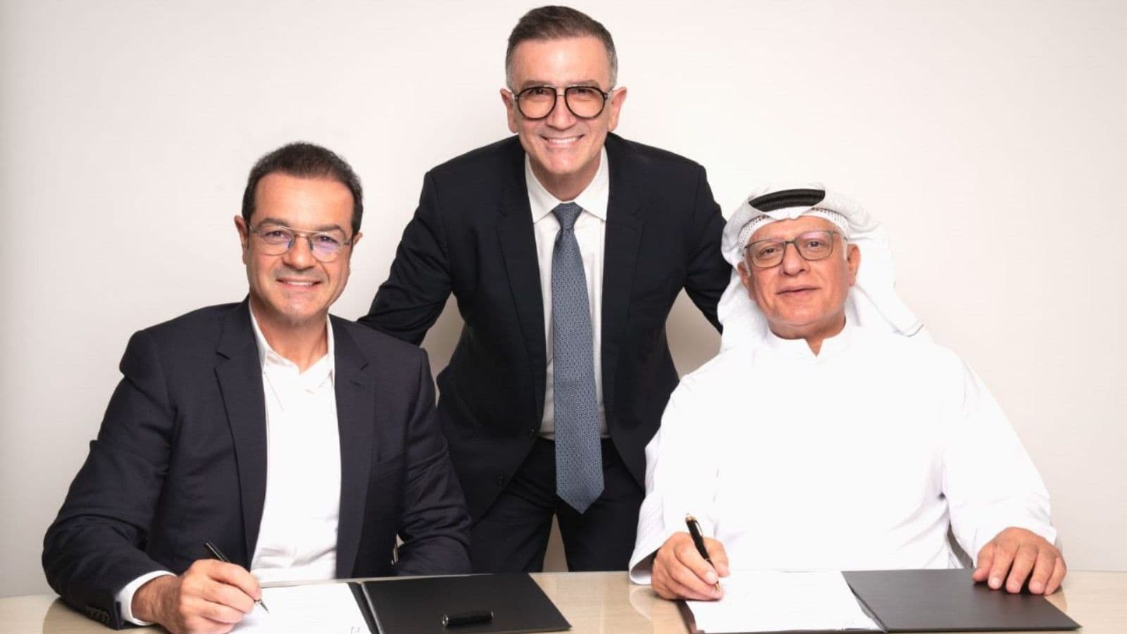 "مغربي للتجزئة" تعتزم الاستحواذ على كيفان للبصريات الرائدة في سوق التجزئة الكويتي