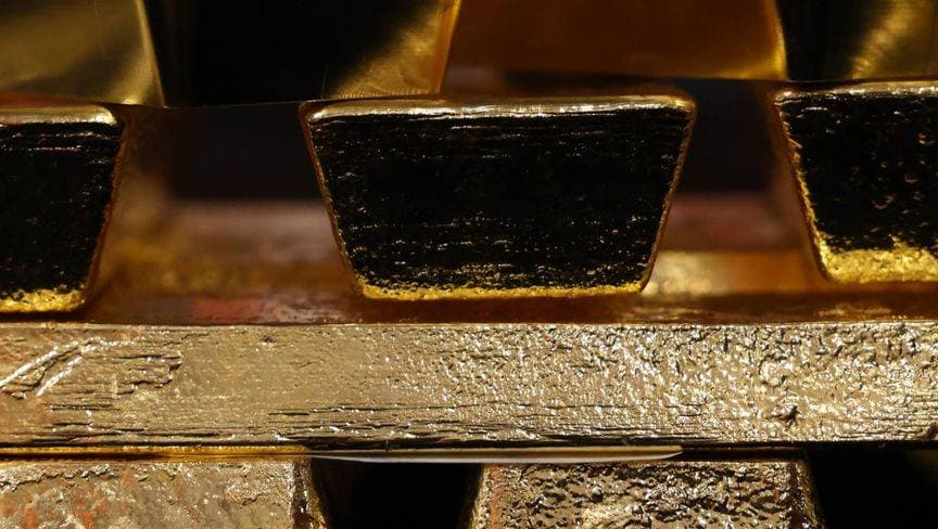 أسعار الذهب سجلت مستويات قياسية متتالية ولامست في إحدى المرات 3500 دولار للأونصة