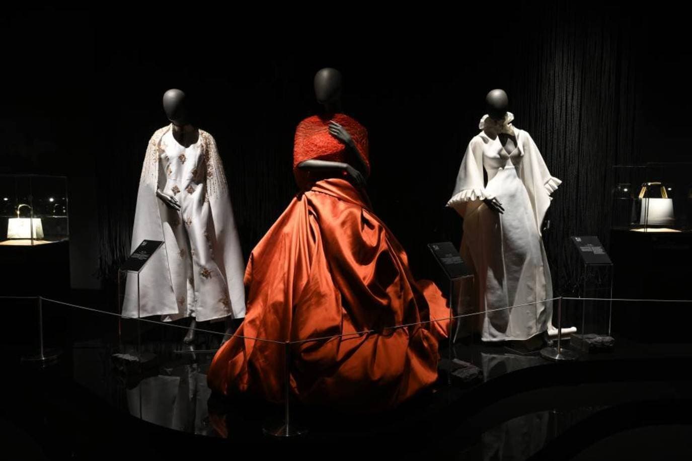 كيف تخطط السعودية لتصبح وجهة للموضة والأزياء؟