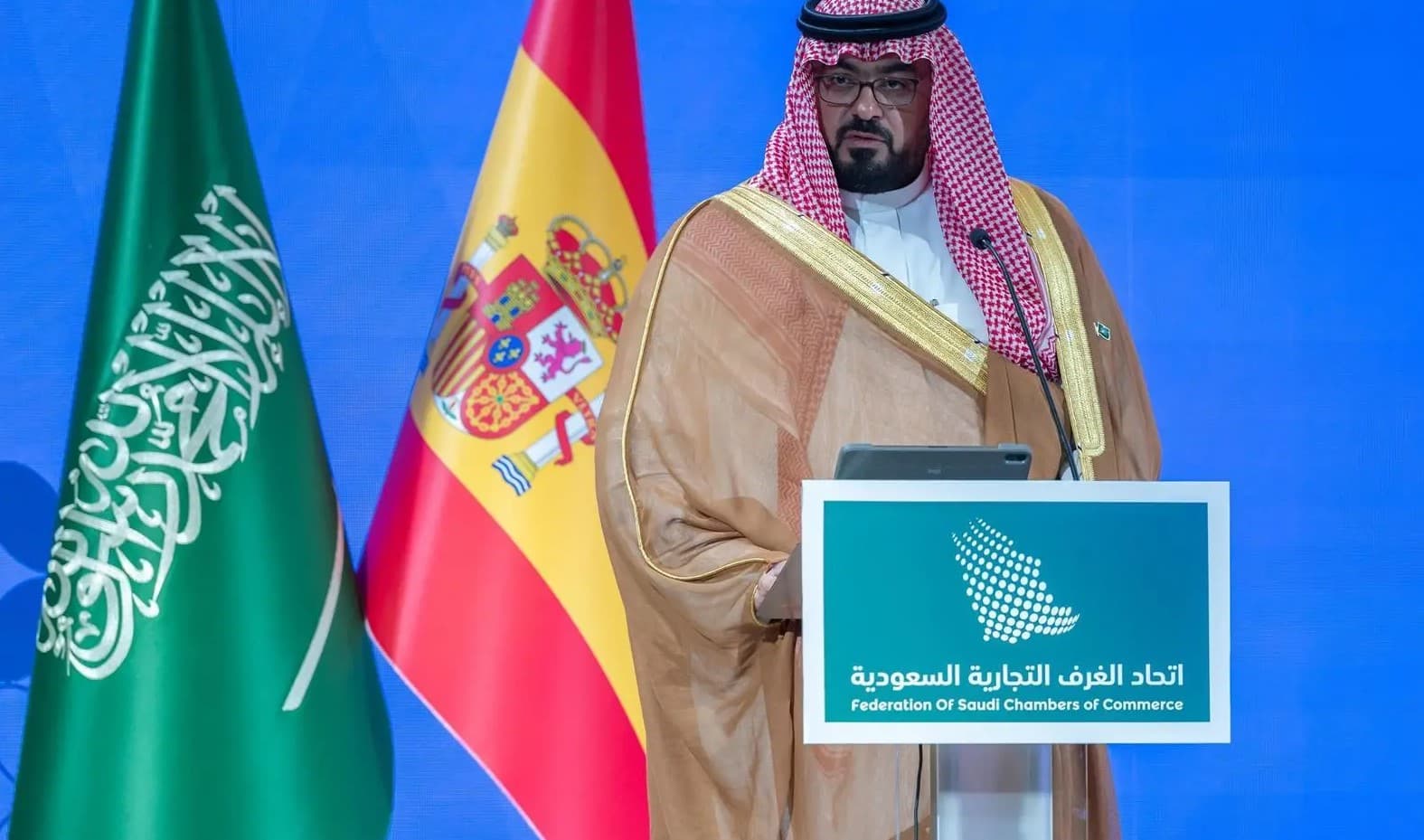 الأنشطة غير النفطية في السعودية تسجل مستويات قياسية بلغت 54.8% في 2024