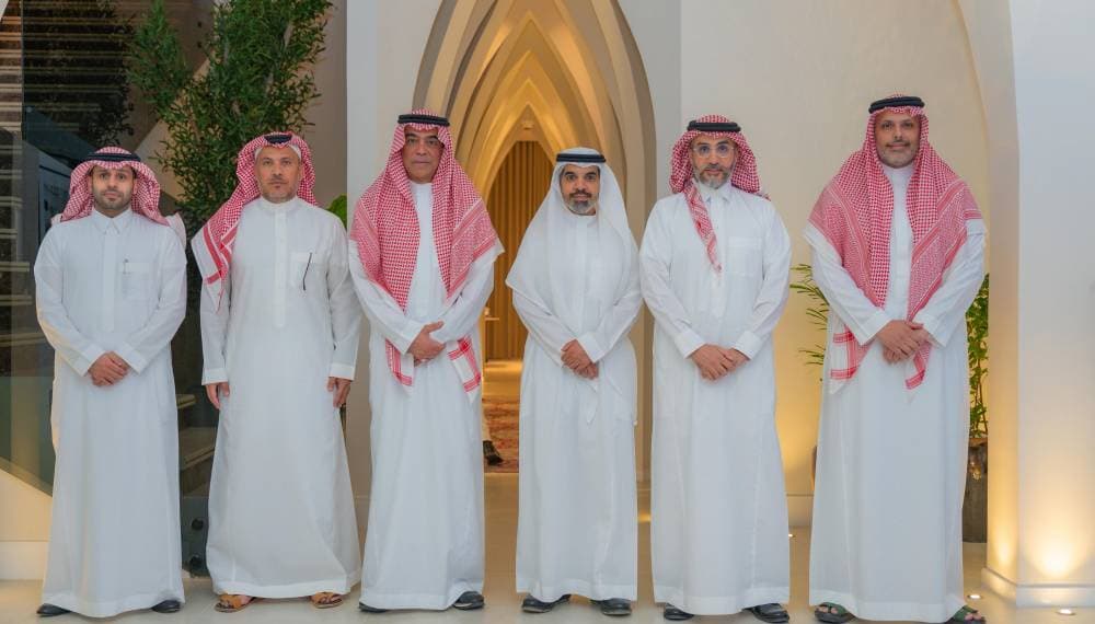 "المقر" للتطوير والتنمية تدشن مكتبها التنفيذي في الرياض