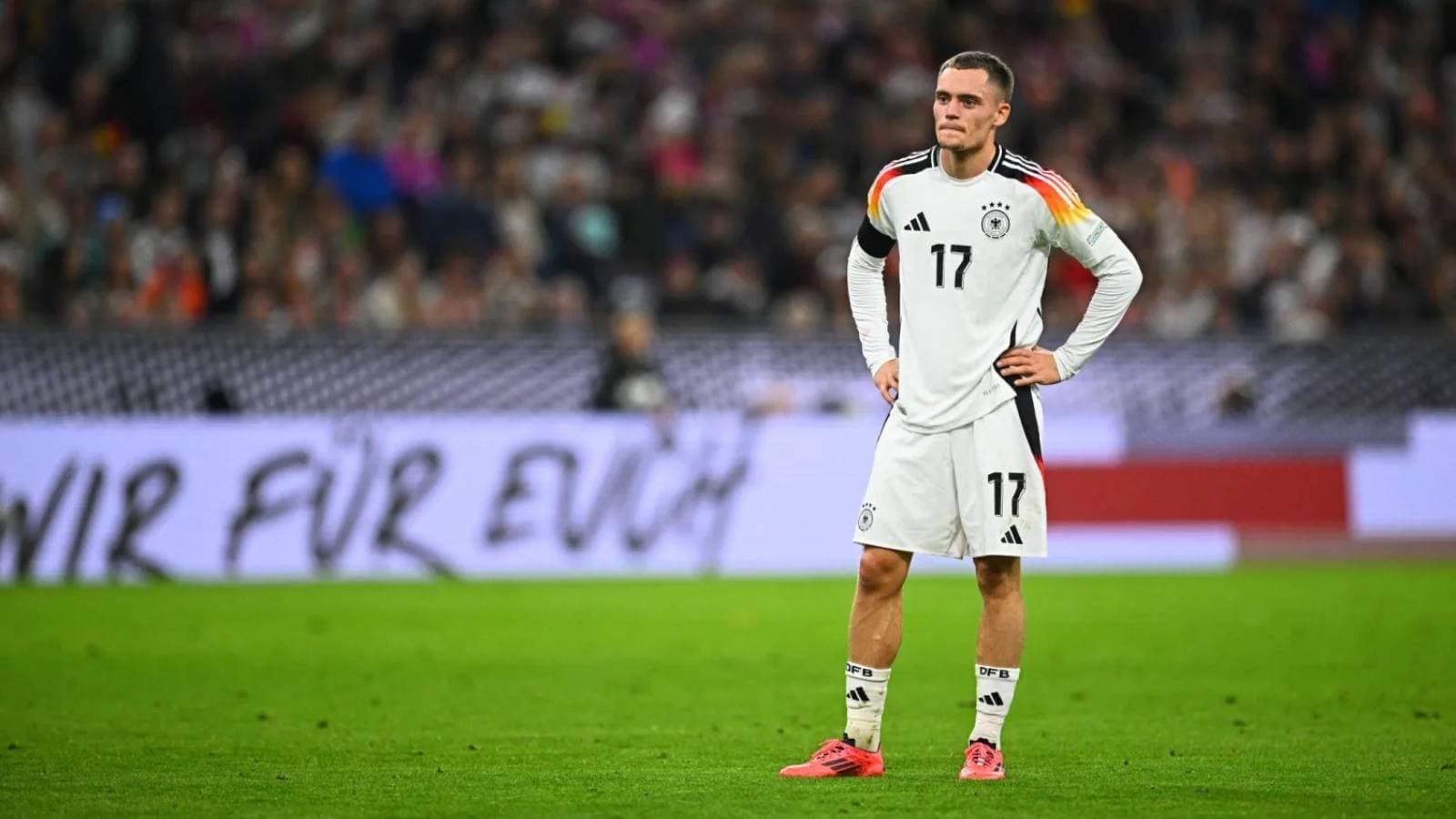 عرض فيرتس بـ 170 مليون دولار يوضح الفارق المالي بين "بريمرليج" و "بوندسليجا"