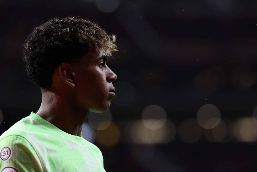 برشلونة يجدد عقد لامين .. أصبح اللاعب الأعلى أجرا بـ 40 مليون يورو