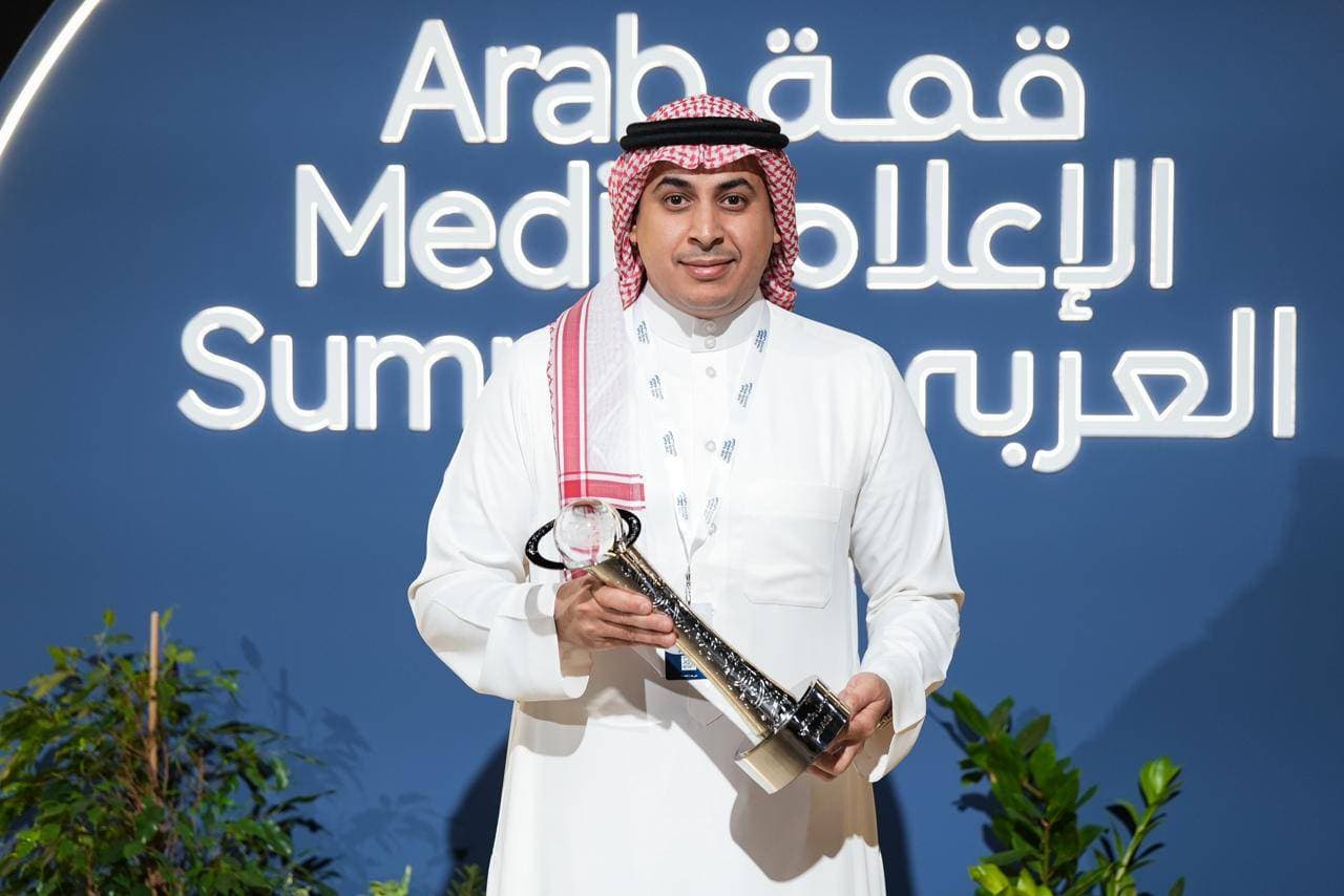 فيلم "تحت الأنقاض" للشرق الوثائقية يحصد جائزة أفضل عمل ضمن جوائز قمة الإعلام العربي