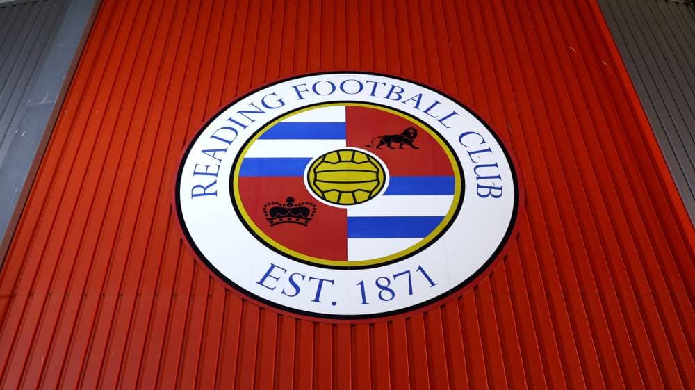 اتفاق مبدئي على استحواذ مالك وايكومب السابق على ريدينج