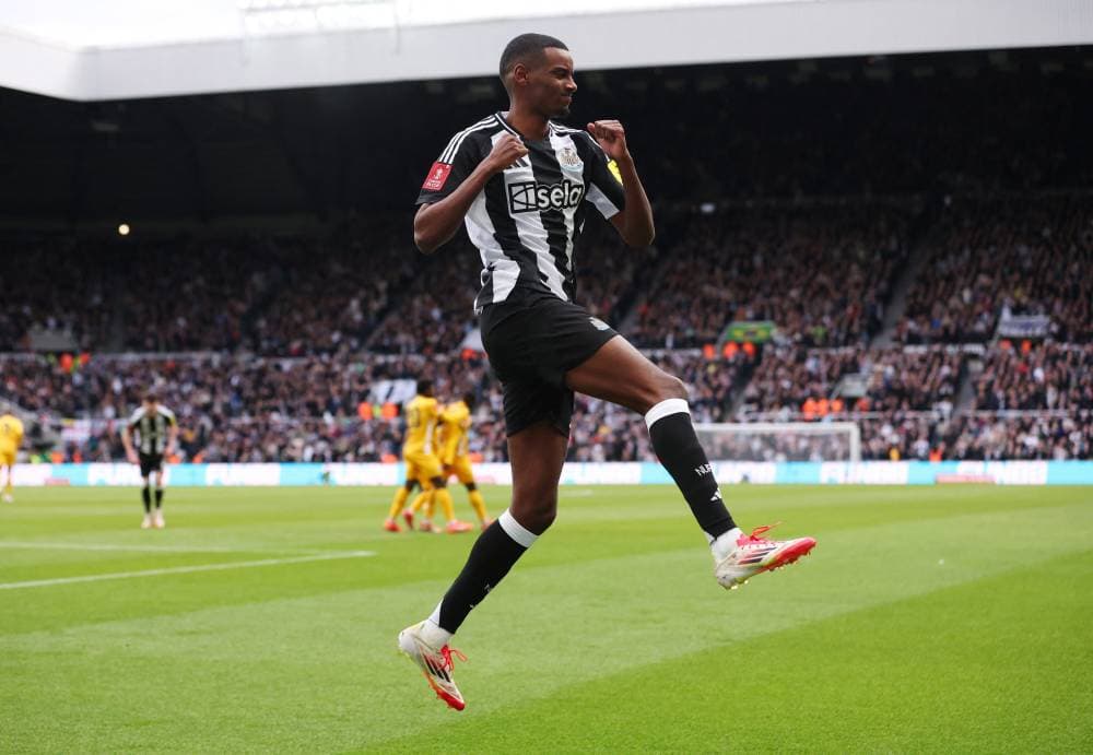 150 مليون جنيه لتجديد تشكيلة أرسنال وعرض 7 نجوم على لائحة الانتقال