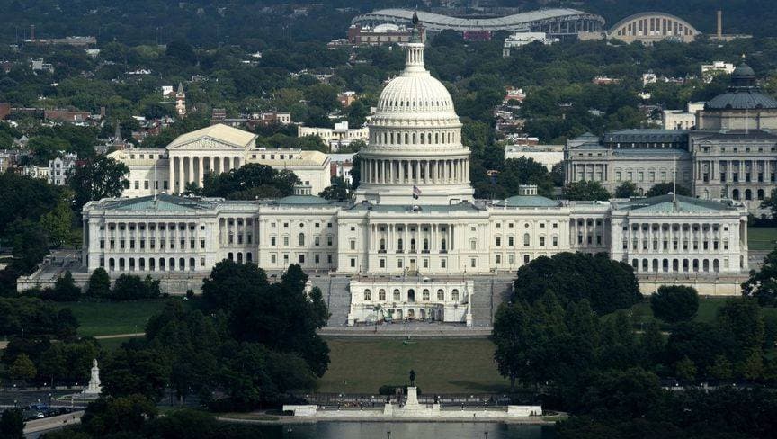 قانون ترمب الضريبي يرفع عجز الموازنة بـ2.8 تريليون دولار خلال 10 سنوات