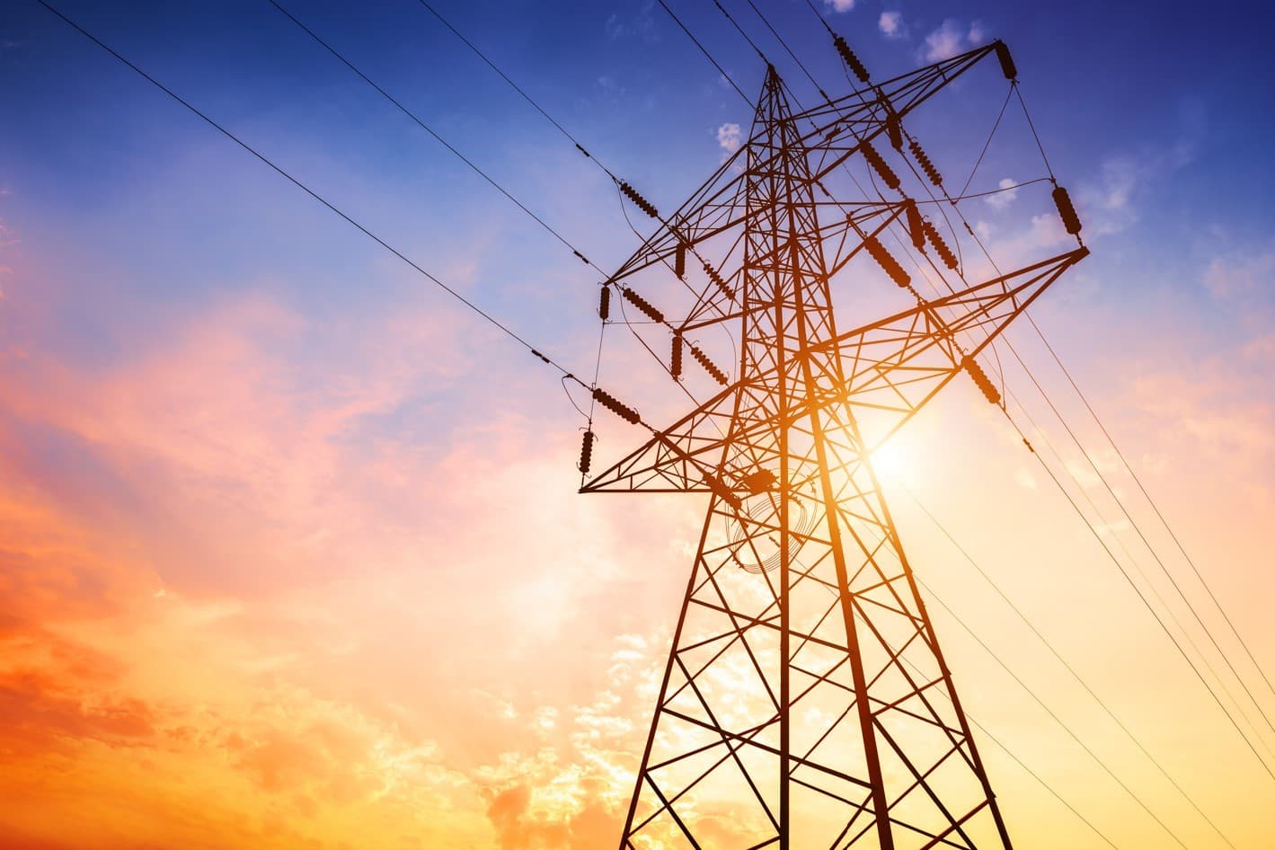 السعودية تعدل مهلة فصل الكهرباء لعدم السداد وتضمن استمرارها لذوي الاحتياجات الماسة