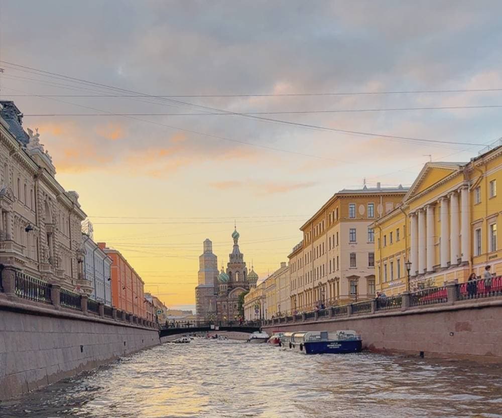 تضاعف السياح الخليجيين إلى روسيا 300% يرفد أسواقها بالنقد الأجنبي