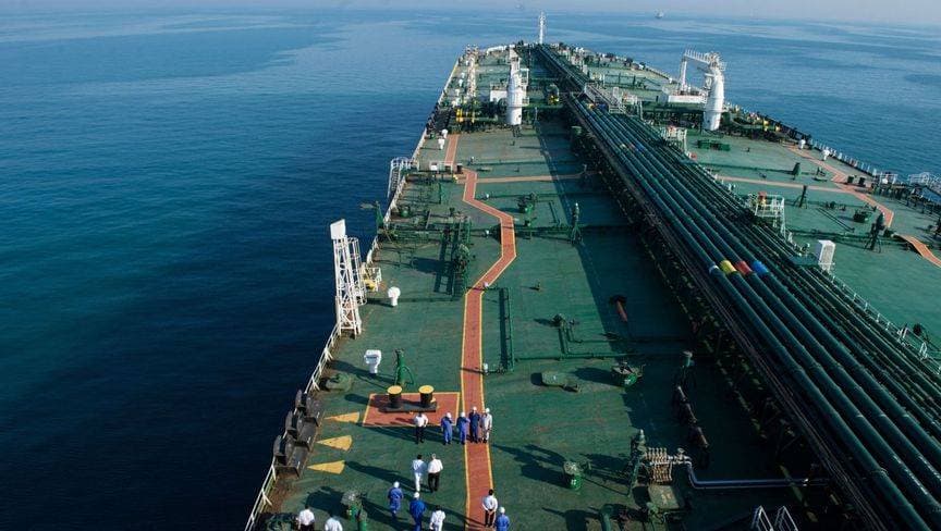 صواريخ ترمب على إيران تؤهب سوق النفط لقفزة في الأسعار