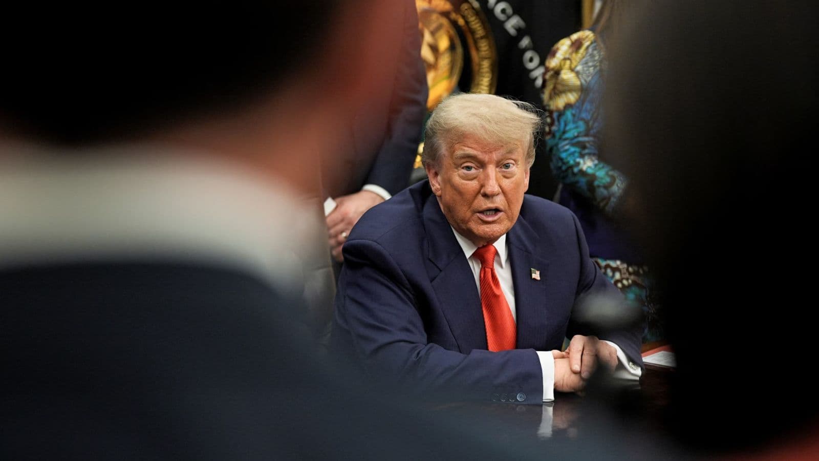 مشروع قانون ترمب لخفض الضرائب يجتاز أول عقبة في مجلس الشيوخ 