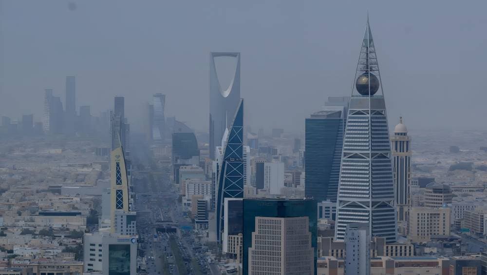 5 قطاعات غير نفطية تشكل آفاق نمو قوي للاقتصاد السعودي في خانة العشرات