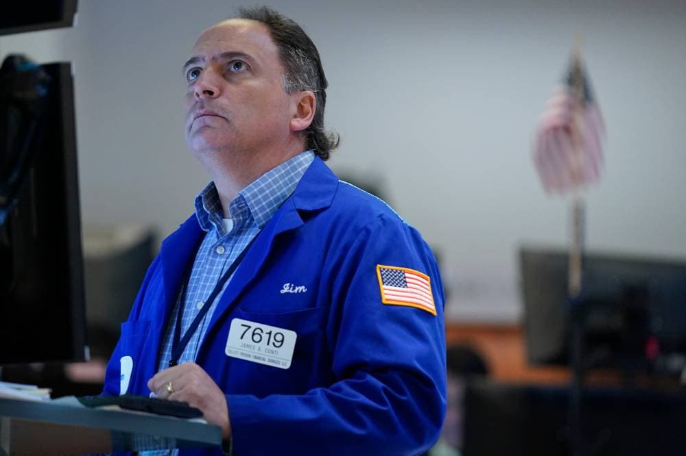 ستاندرد آند بورز وناسداك يغلقان على ارتفاع قياسي بختام أفضل فصل منذ أكثر من عام