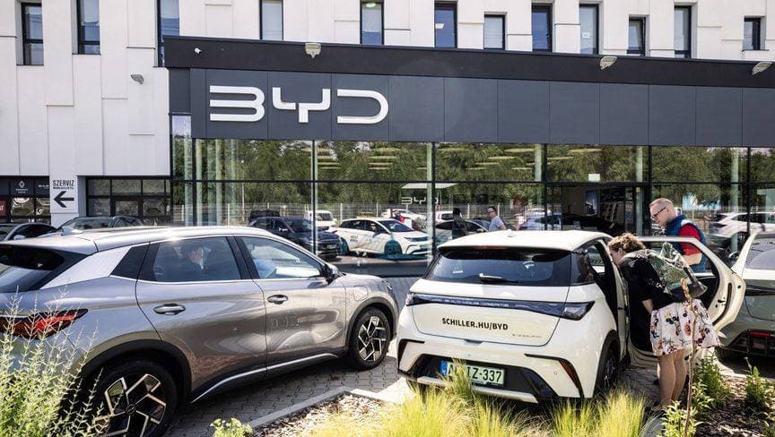 الصين تستحوذ على نصيب الأسد من سوق السيارات الهجينة في أوروبا