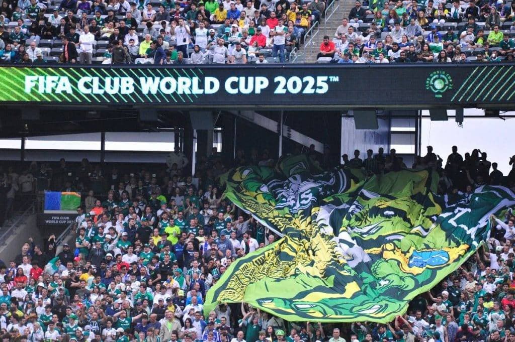 "الهلال" السعودي الأكثر حضورا جماهيريا في كأس العالم للأندية