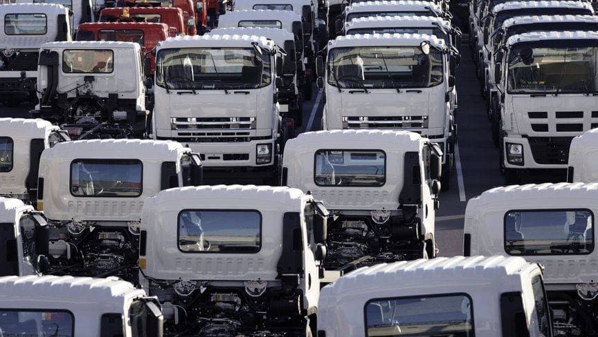 لتخفيف أثر الرسوم .. الشركات اليابانية تخفض أسعار السيارات المصدّرة إلى أمريكا