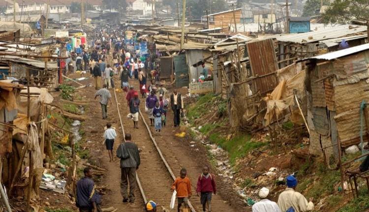 أوكسفام: 4 أثرياء في إفريقيا أغنى من نصف سكان القارة