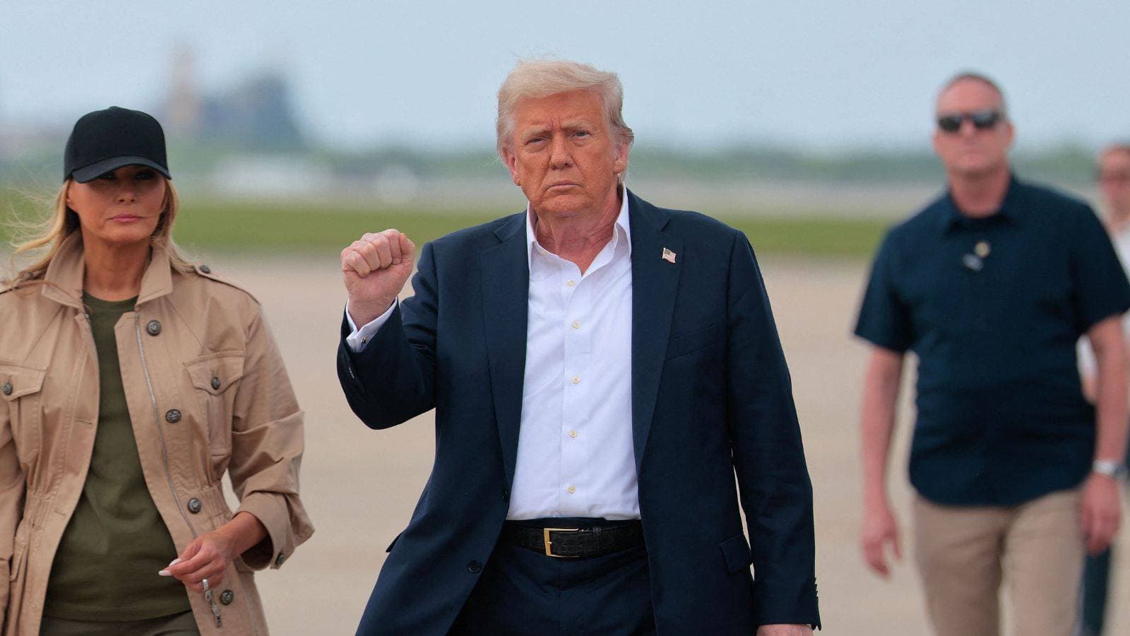 ترمب يفرض رسوما جمركية 30% على الاتحاد الأوروبي والمكسيك