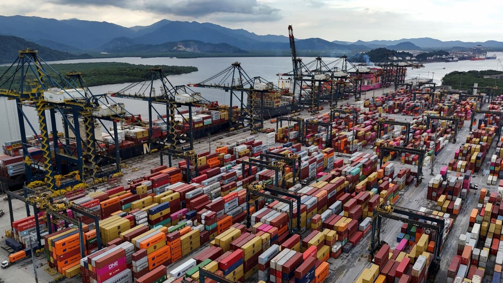 الاتحاد الأوروبي يتحرك لتعزيز اتفاقاته التجارية عبر آسيا استباقا لرسوم ترمب