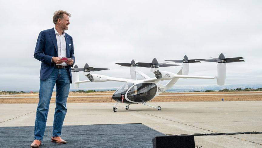 مؤسس "جوبي أفييشن" يعود لنادي المليارديرات بعد قفزة الأسهم